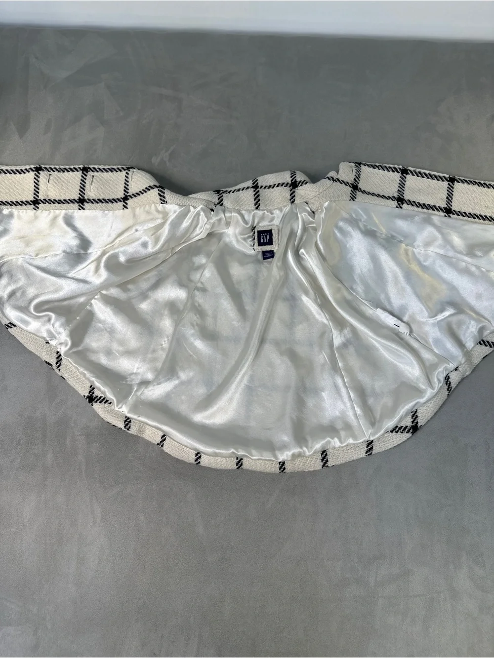 Baby Gap - Chic Windowpane Plaid Cape Coat - White & Black